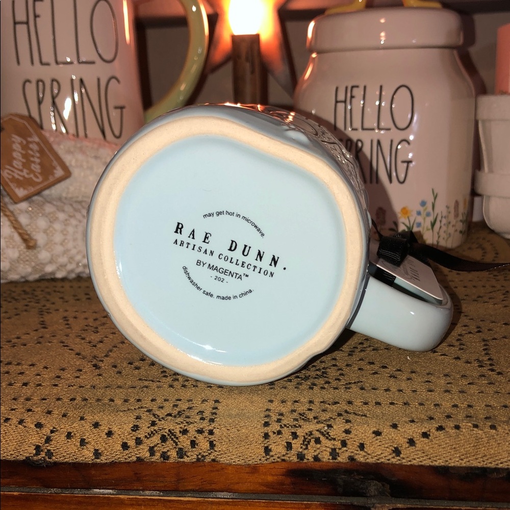 Rae Dunn FUR MOM Mug Light Blue/Raised Paw Prints - Picture 7 of 10